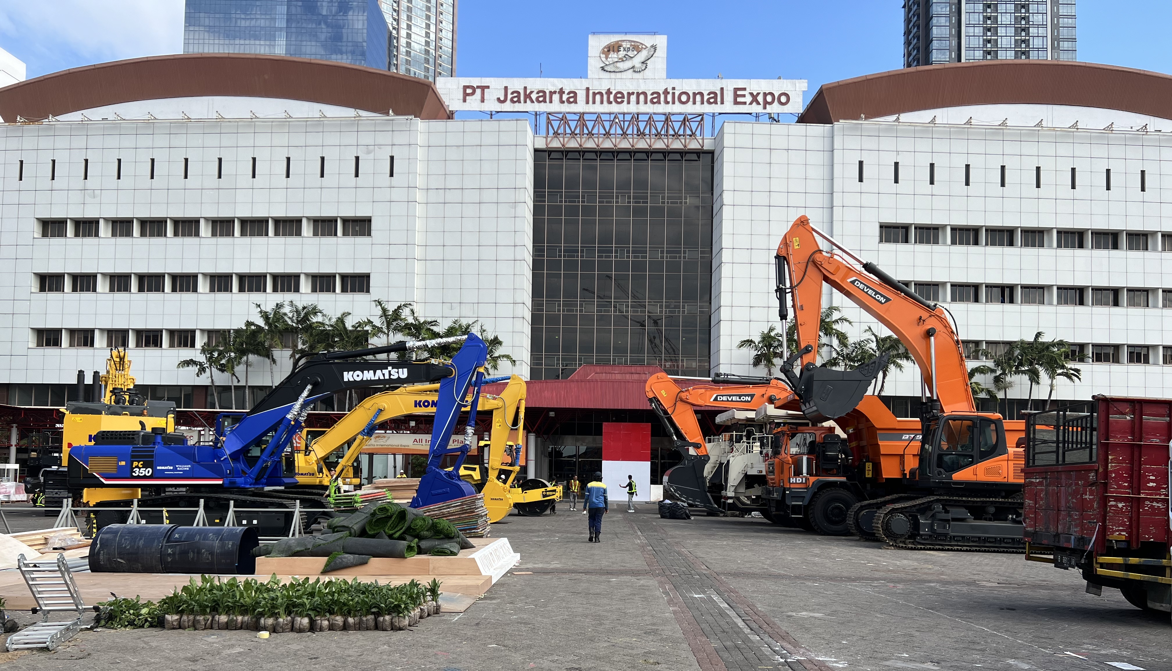 Enterprises affiliated to CCTEG participated in the  22nd Mining & Mineral Recovery Exhibition